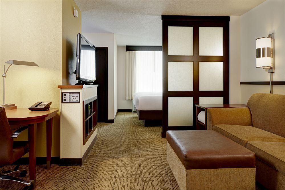 Hyatt Place Гарден-Сити Экстерьер фото